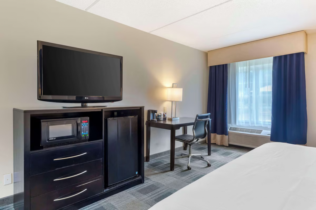 Best Western Hartford Hotel & Suites 15/59