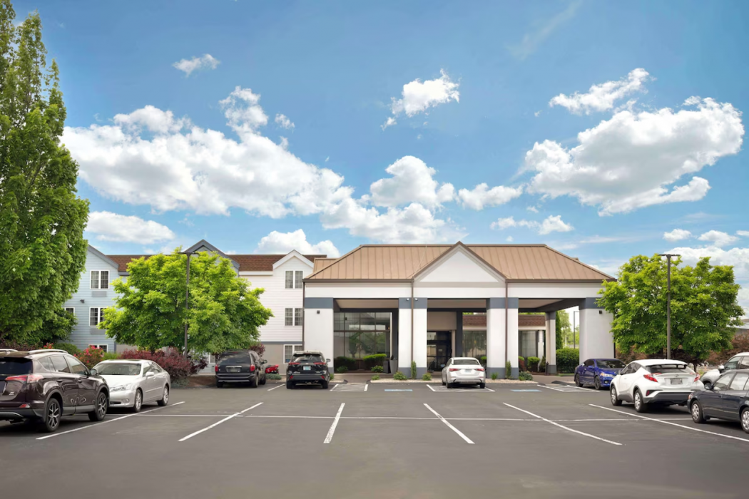 Best Western Hartford Hotel & Suites 4/59