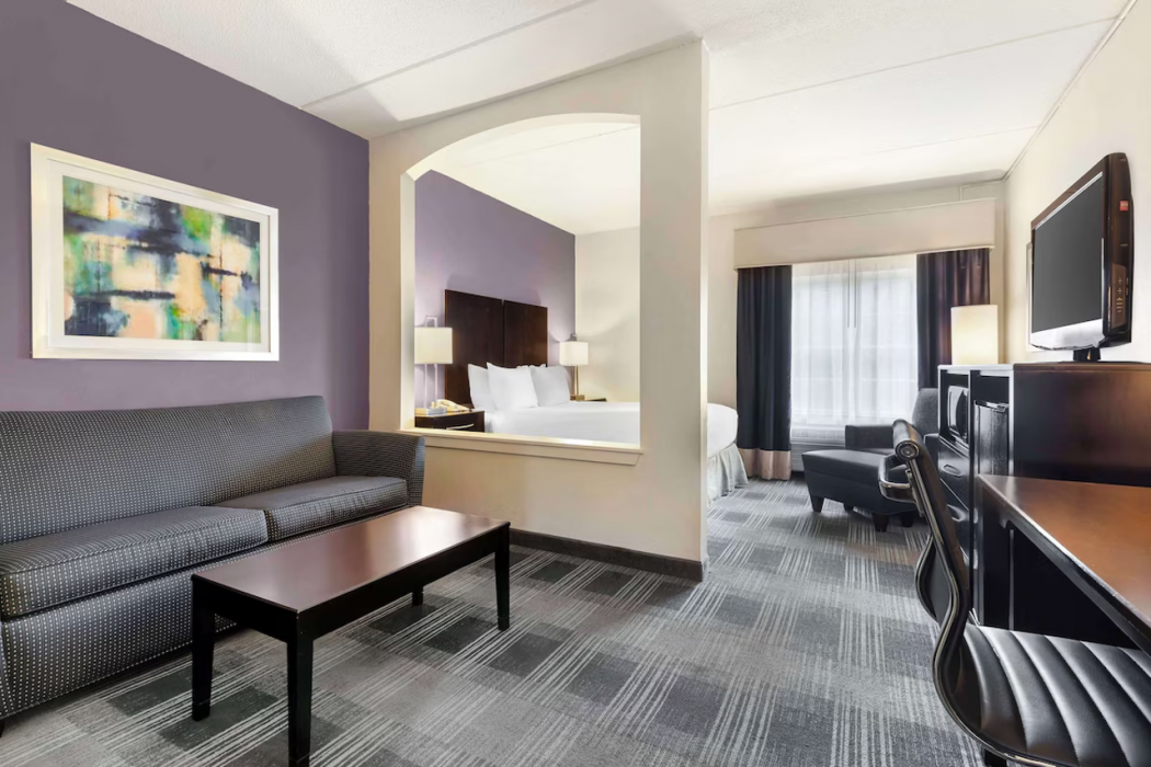 Best Western Hartford Hotel & Suites 22/59
