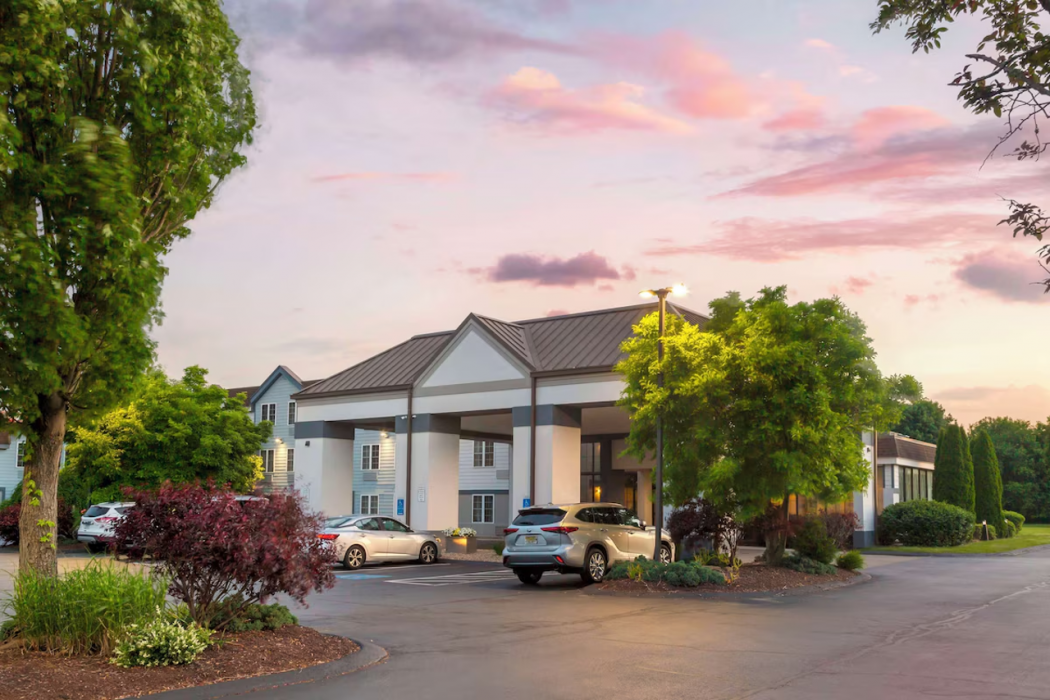 Best Western Hartford Hotel & Suites 2/59