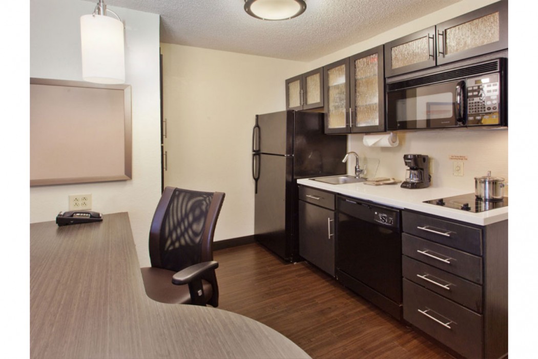 Sonesta Simply Suites Somerset 15/26