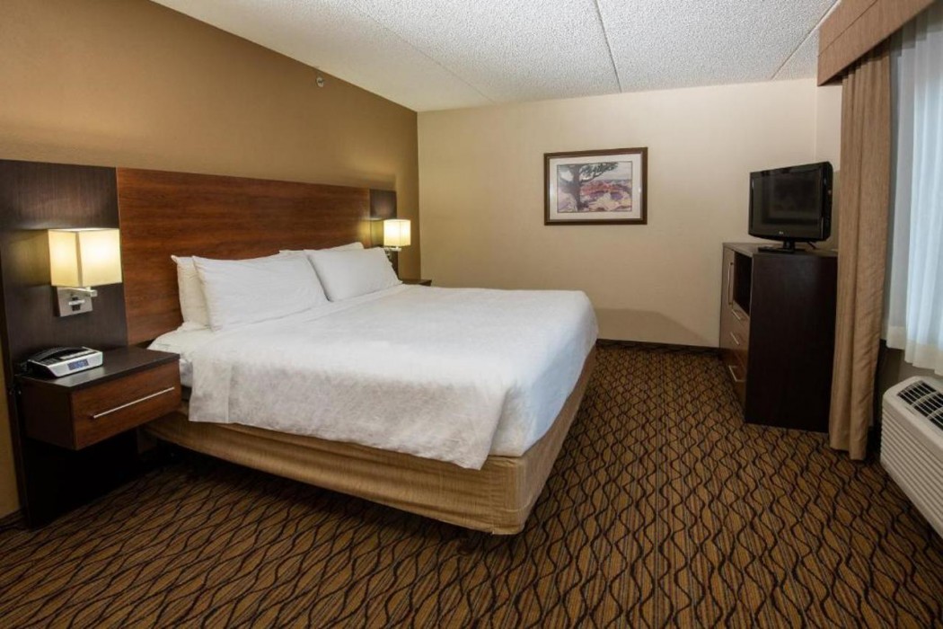 Grand Canyon Hotel and Suites 6/12