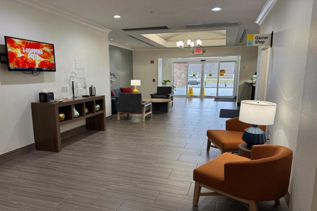 Garner Hotel Longview South by IHG 10/41
