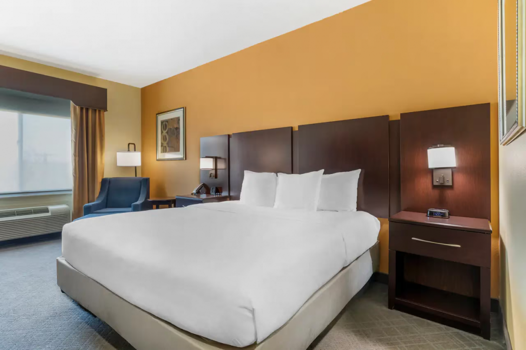 Comfort Inn and Suites Mexia, TX 11/59