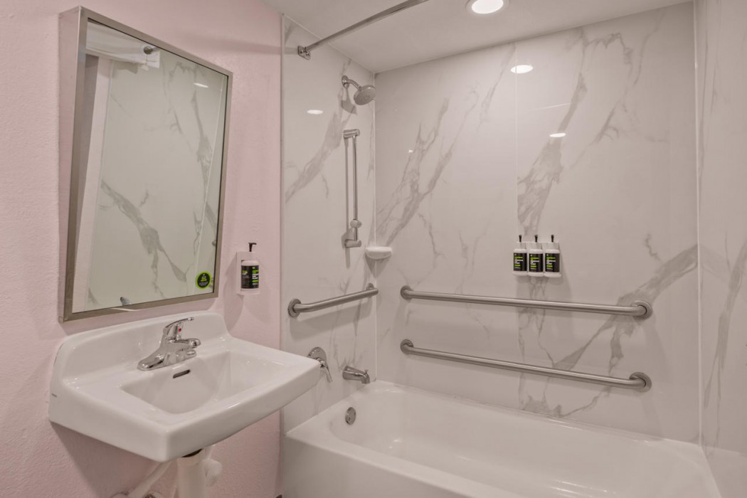 B&B Hotel Miami Airport 52/58