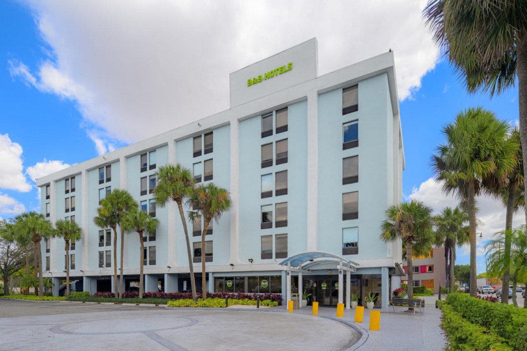 B&B Hotel Miami Airport 7/58