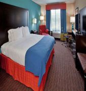 Holiday Inn Express Suites North Kansas City Ex Quality Inn Suites 11/52