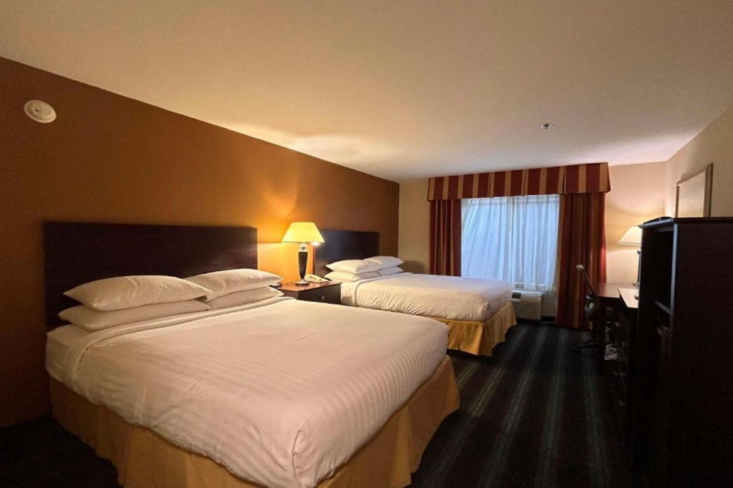 Express Inn Leesville Ft Johnson 3/18
