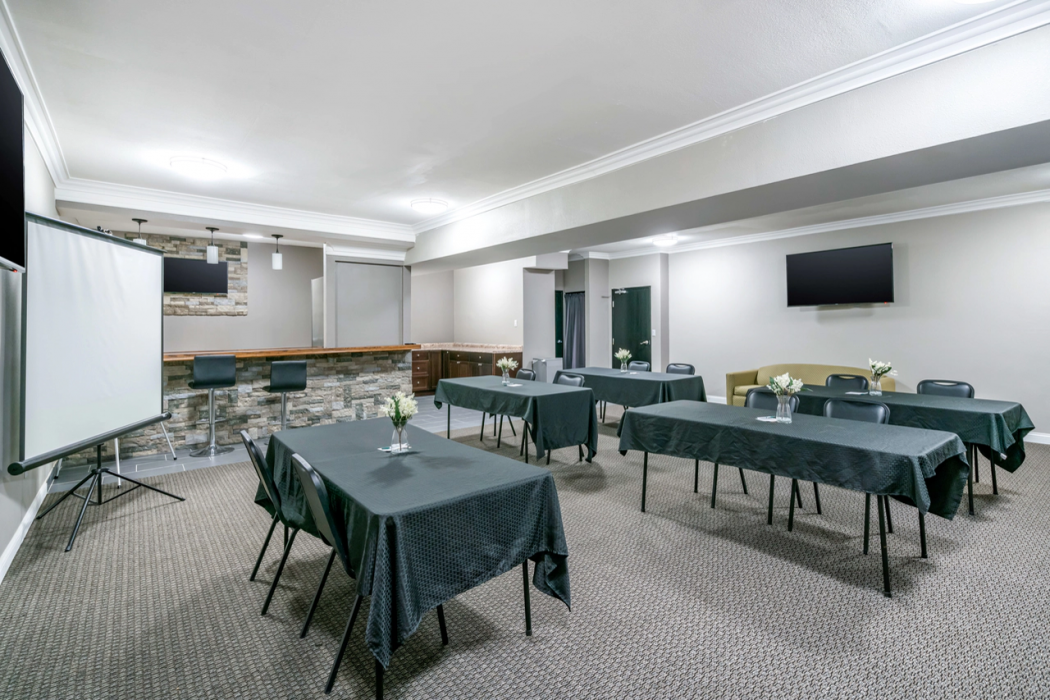 Quality Inn Suites Jefferson City 10/22