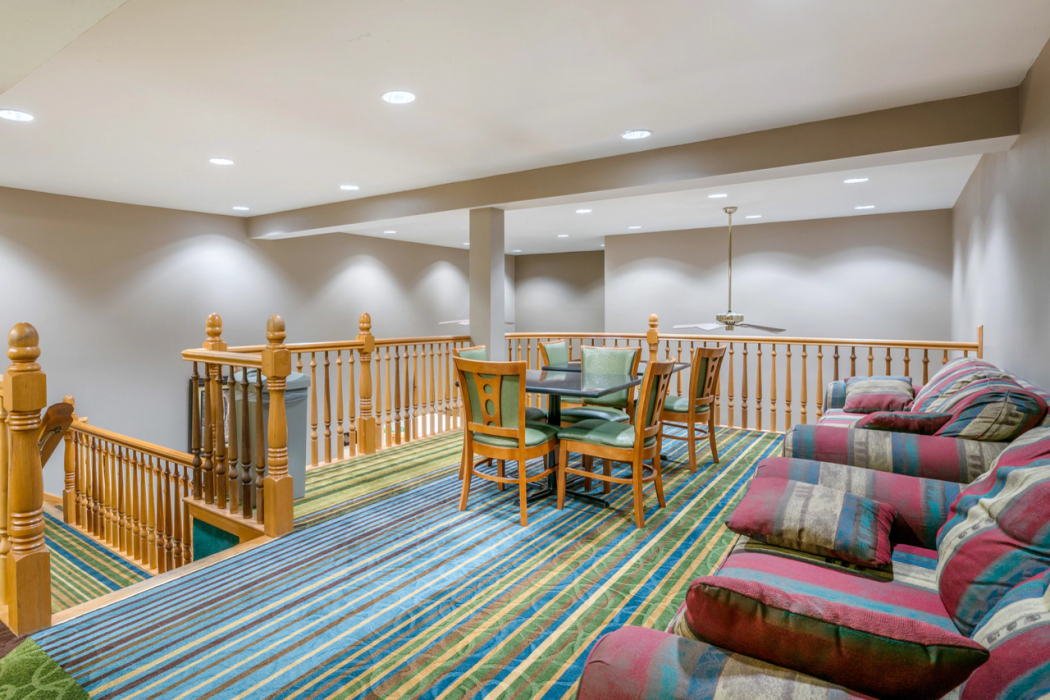 Quality Inn Suites Jefferson City 3/22
