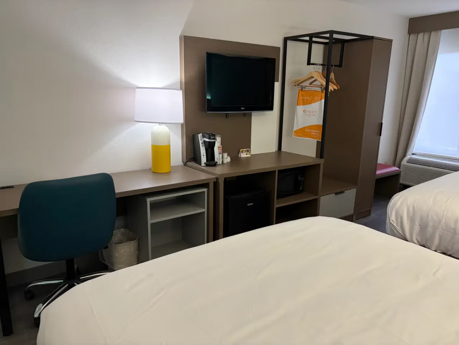 Comfort Inn & Suites Gainesville, GA 14/60