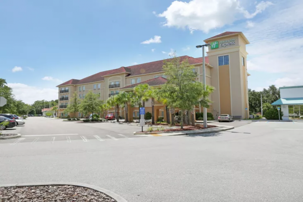 Holiday Inn Express Tampa N I-75 - University Area by IHG 2/69
