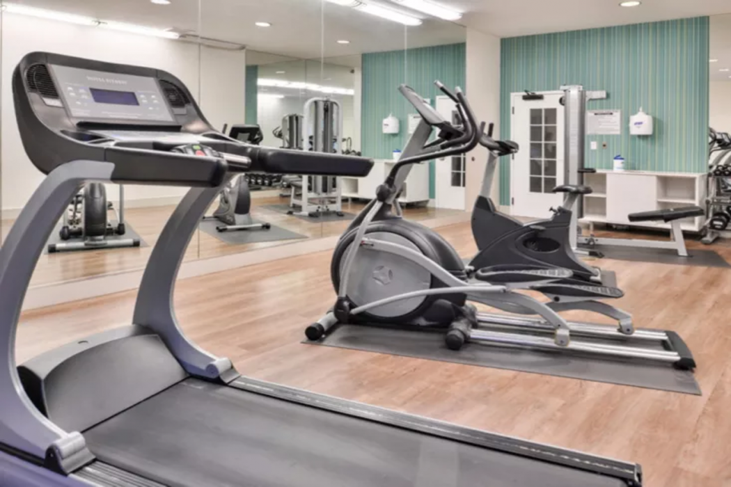 Holiday Inn Express Tampa N I-75 - University Area by IHG 36/69