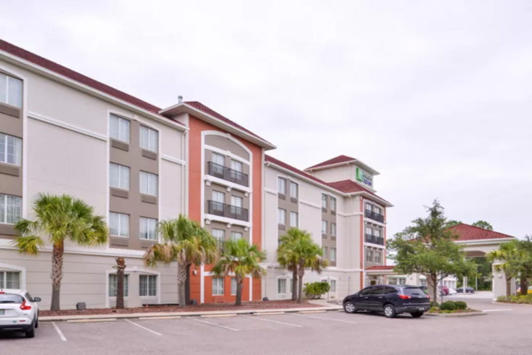 ホリデイ・イン エクスプレス タンパ ノース - テレコム パーク(Holiday Inn Express Tampa N I-75 - University Area by IHG) 写真1