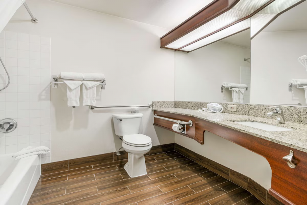 Comfort Inn Troutdale-Portland East 7/16
