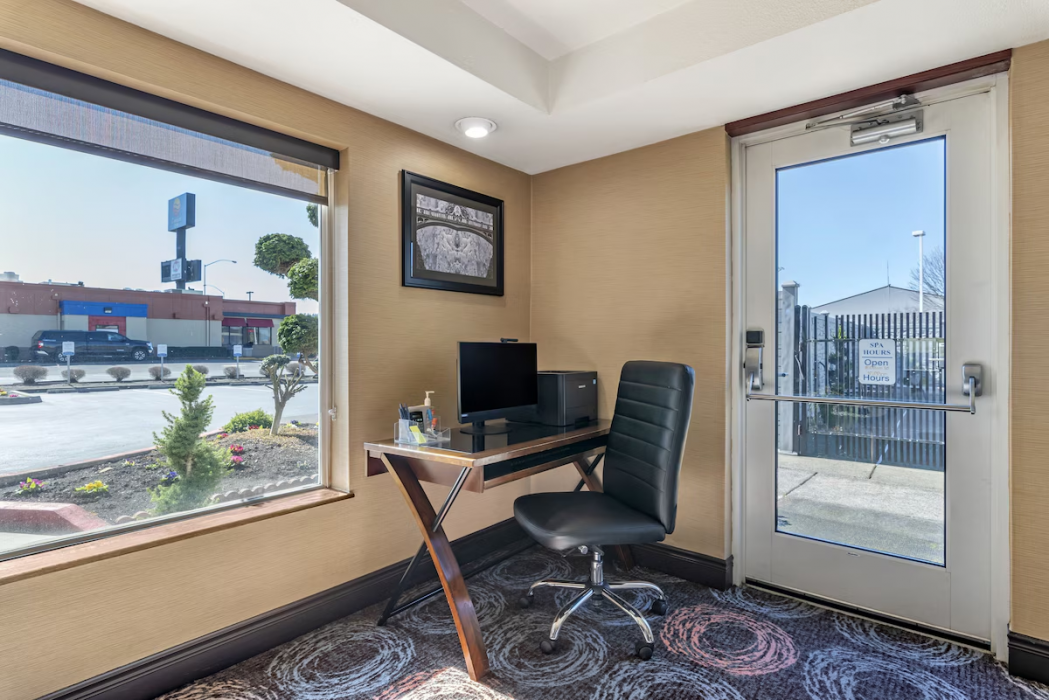 Comfort Inn Troutdale-Portland East 10/16