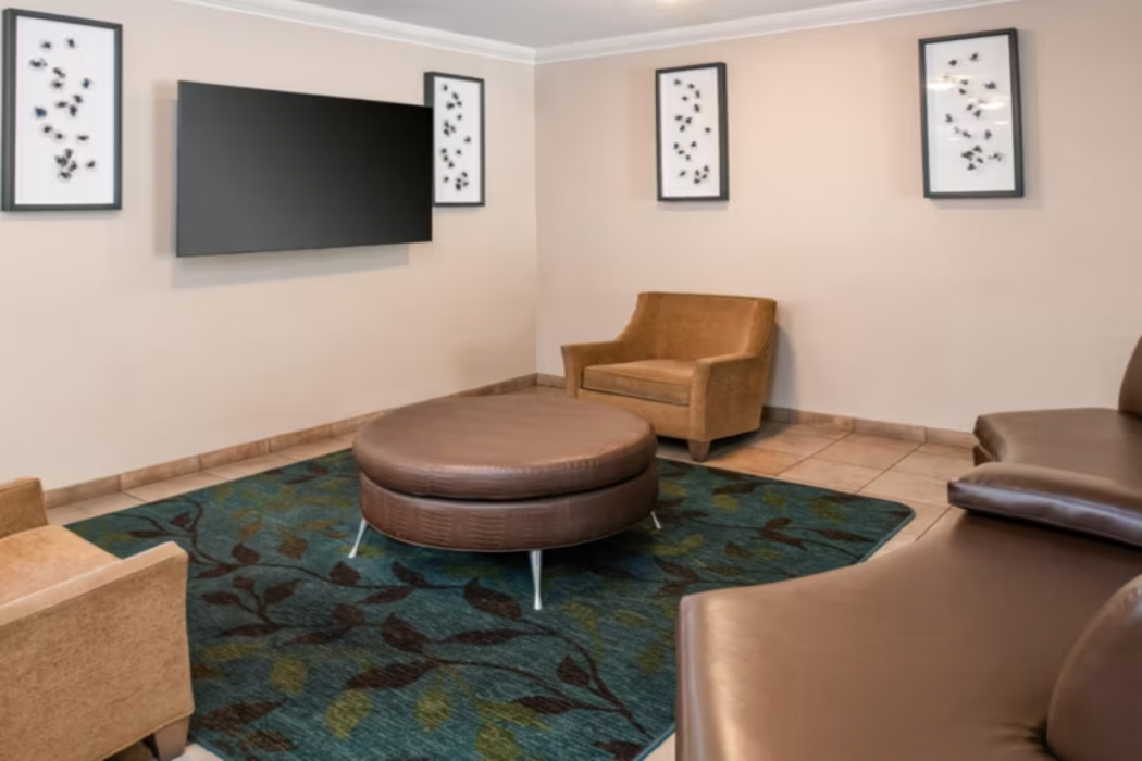 Candlewood Suites Turlock, an IHG Hotel 10/11