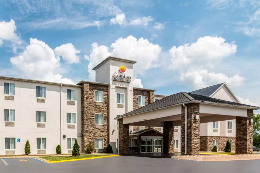 Comfort Inn & Suites - Hannibal 1/31