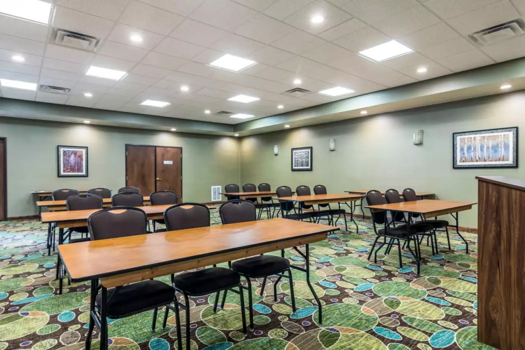 Comfort Inn & Suites - Hannibal 17/31