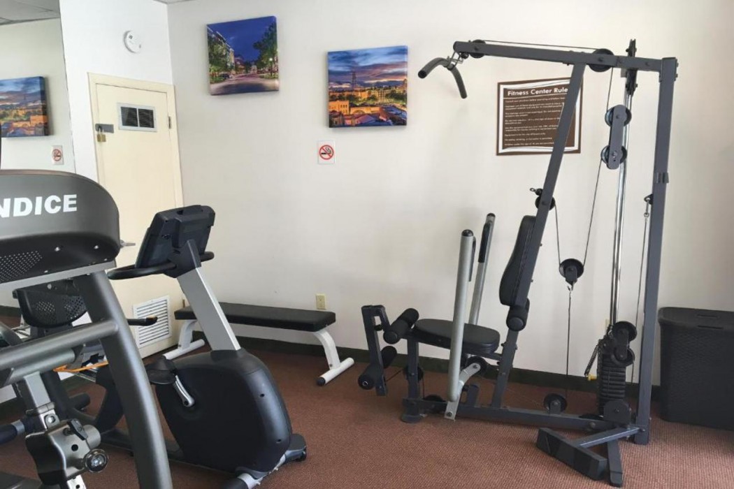 HOM Hotel Gainesville, SureStay Collection by Best Western 11/24