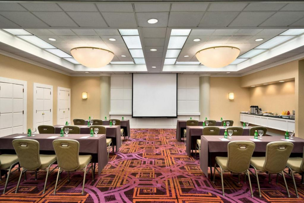 Crowne Plaza Englewood 15/48