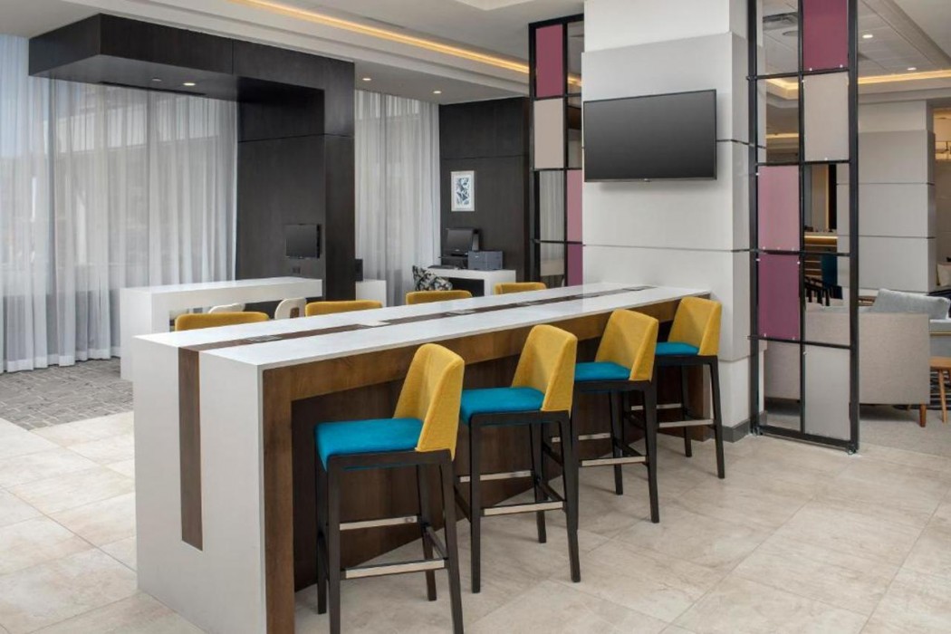 Crowne Plaza San Antonio Airport 12/31