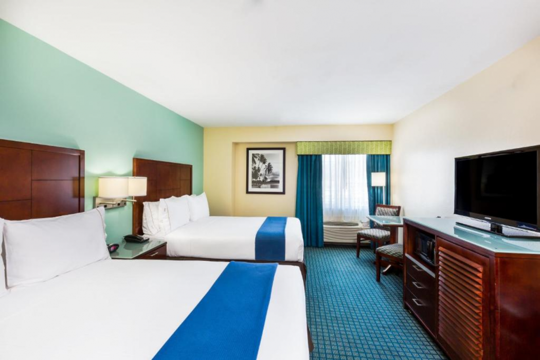 GreenTree Inn San Diego Mission Bay 14/44