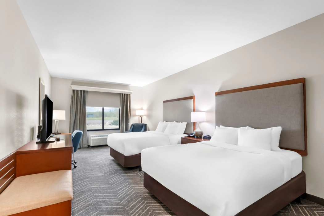 Comfort Inn and Suites Mountain Iron And Virginia 14/30