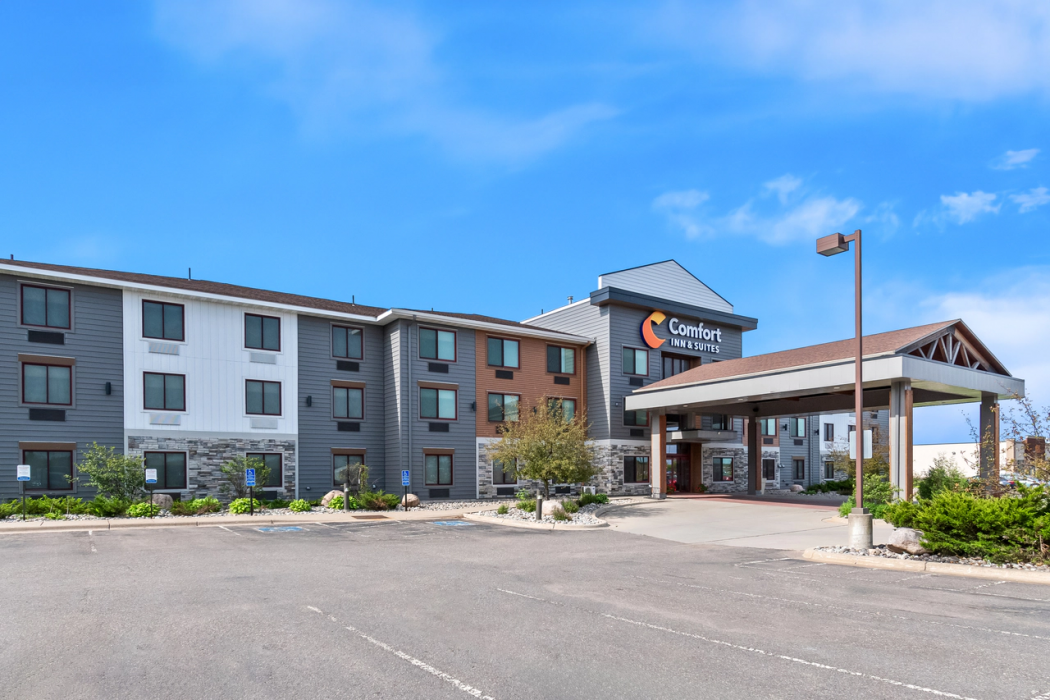 Comfort Inn and Suites Mountain Iron And Virginia 1/30