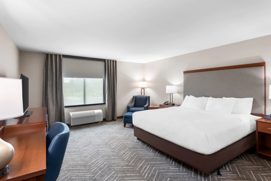Comfort Inn and Suites Mountain Iron And Virginia 12/30