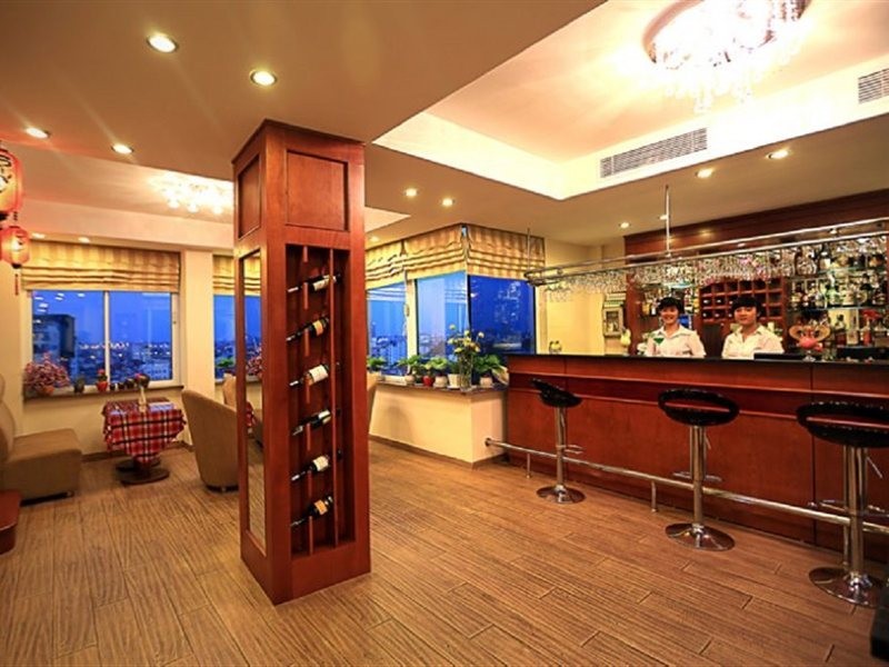 MOONVIEW HOTEL 22/30