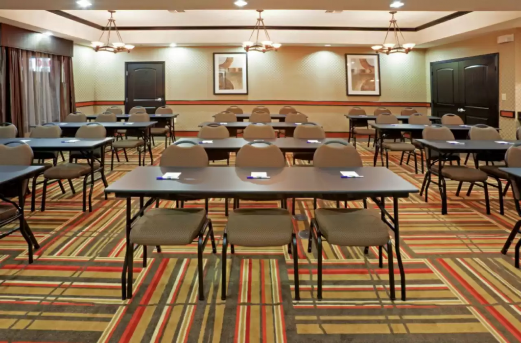 Comfort Inn & Suites Dallas Medical-Market Center 7/23