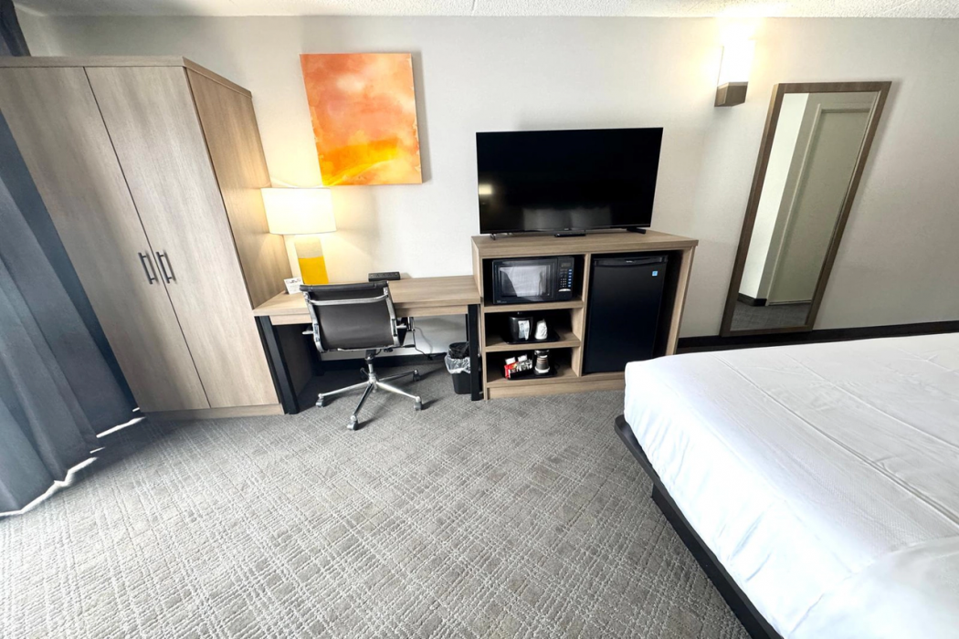 Comfort Inn St. Catherines 10/29