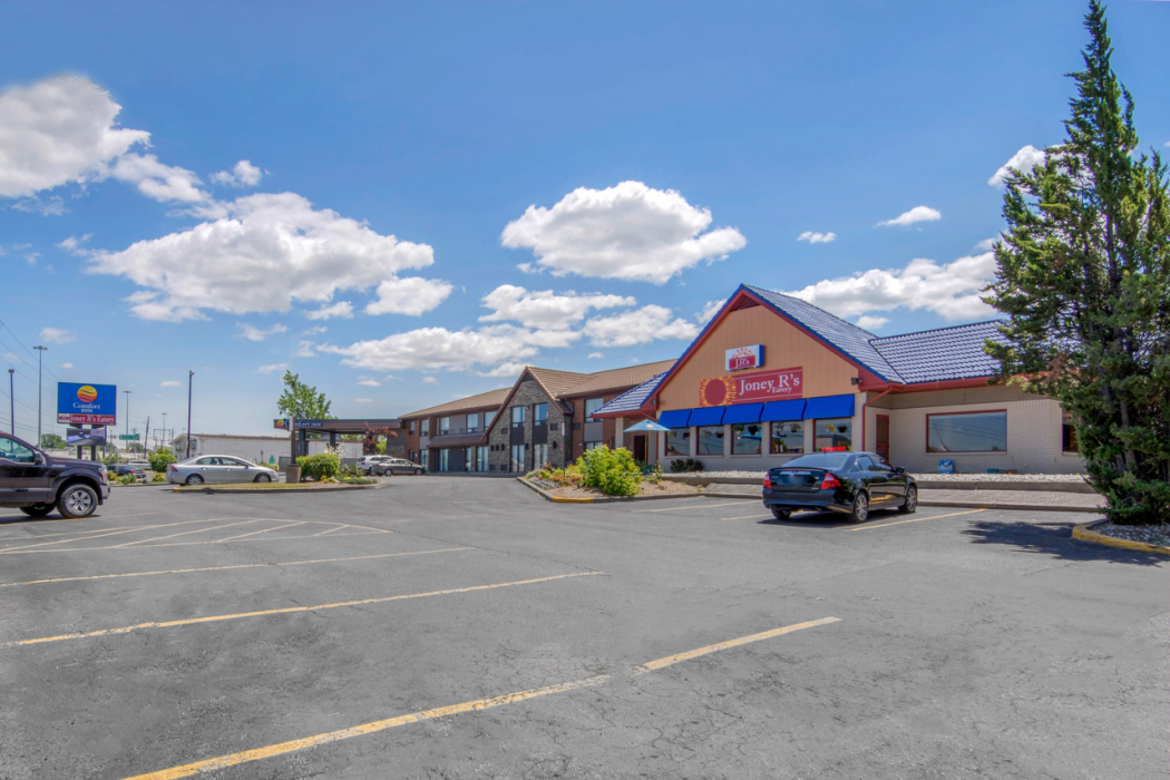 Comfort Inn St. Catherines 2/29