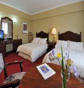 Hotel Rey Palace 4/24