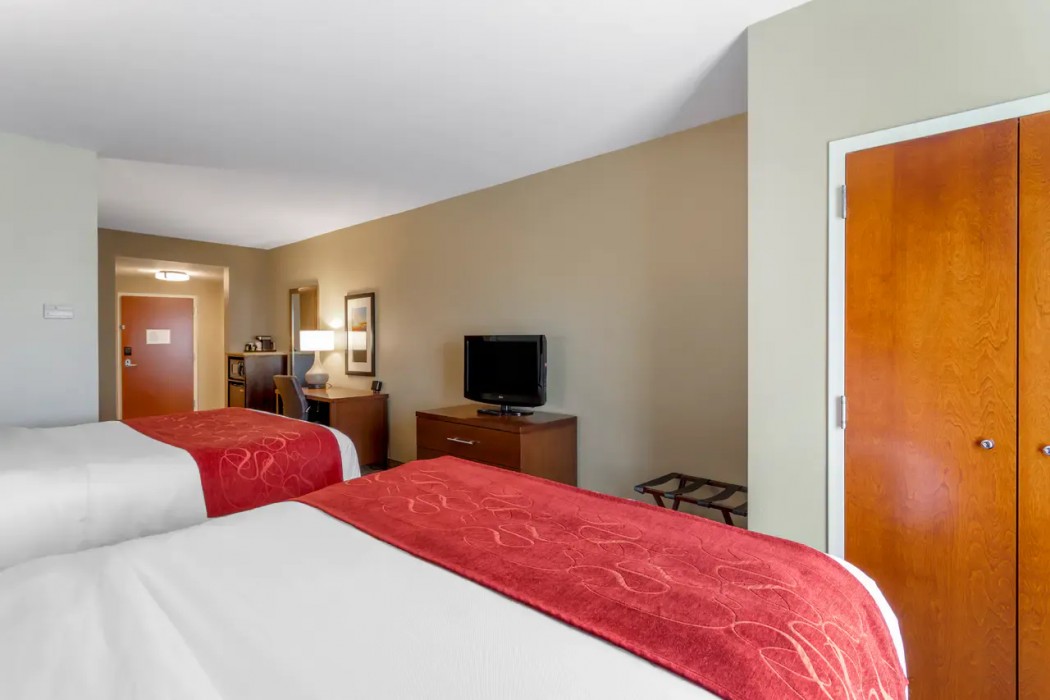 Comfort Suites Knoxville North 18/45