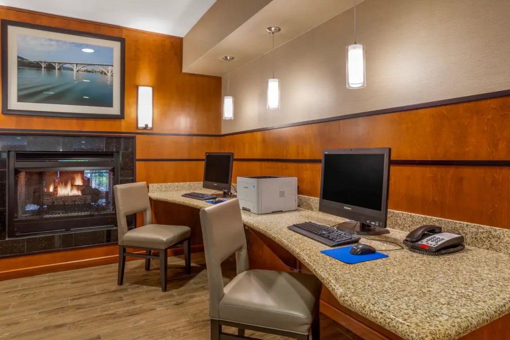 Comfort Suites Knoxville North 26/45