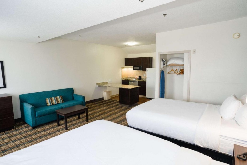 Mainstay Suites Knoxville Airport 13/21