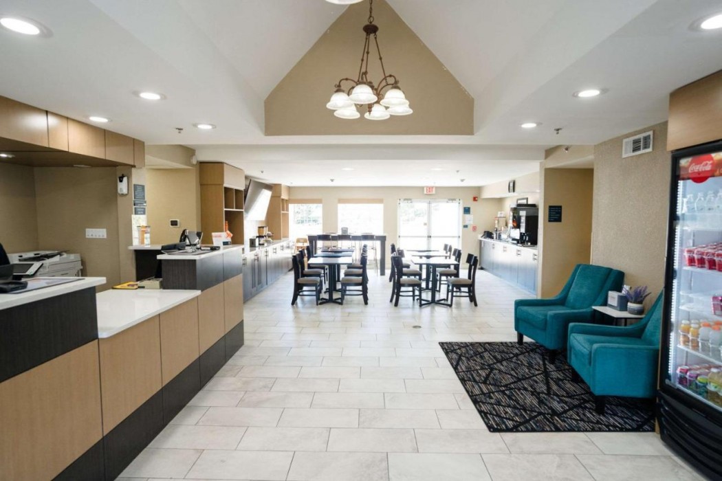 Mainstay Suites Knoxville Airport 6/21