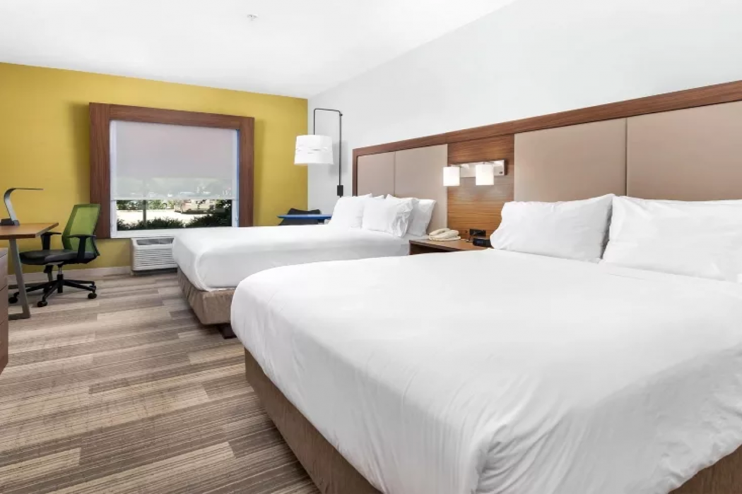 Holiday Inn Express & Suites Conroe I-45 North 19/41