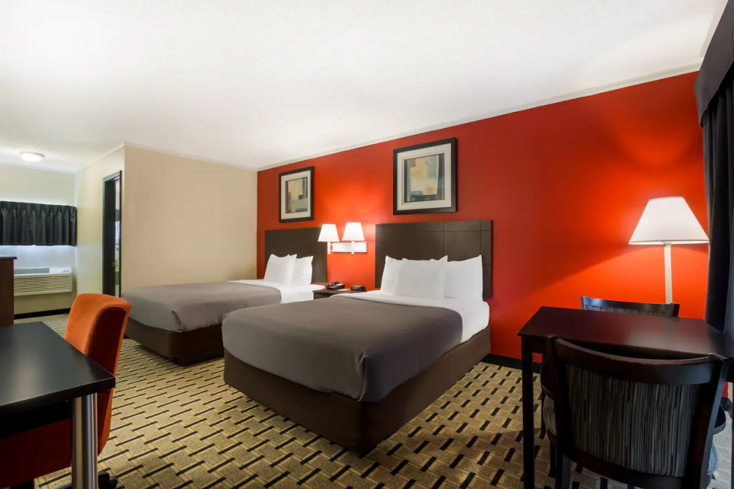 Quality Inn & Suites Millville 12/26