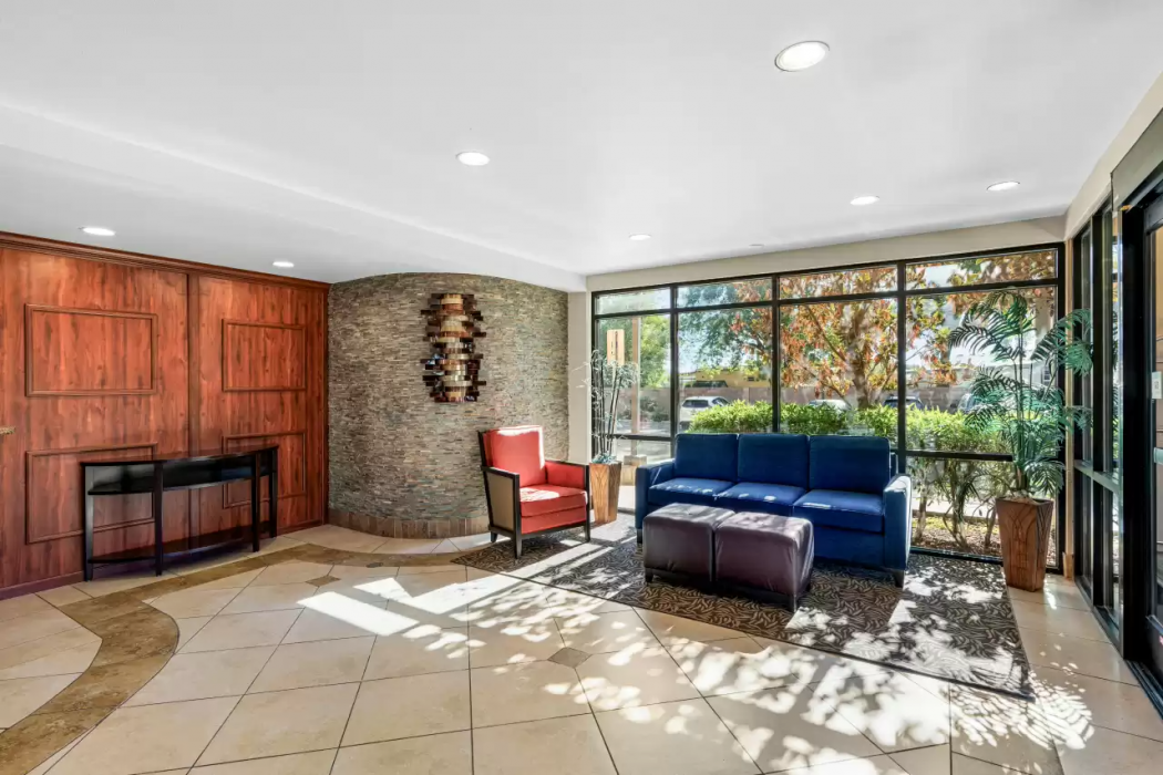 Comfort Suites Vacaville-Napa Valley Area 9/48