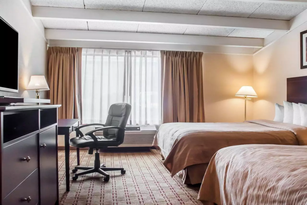 Quality Inn Buffalo Airport 16/28