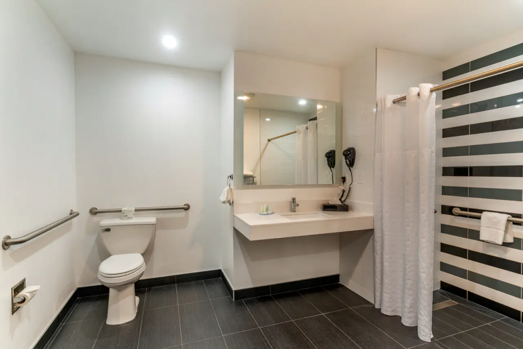 Quality Inn And Suites Vacaville, CA 11/22