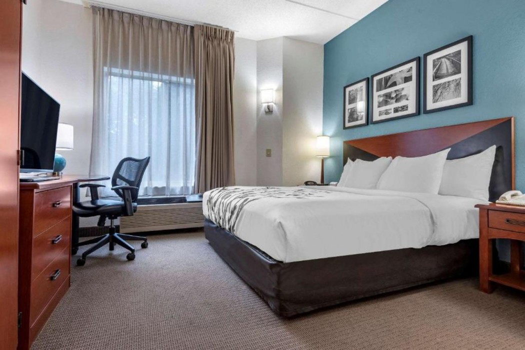 Sleep Inn Amherst - Buffalo North near University 13/30