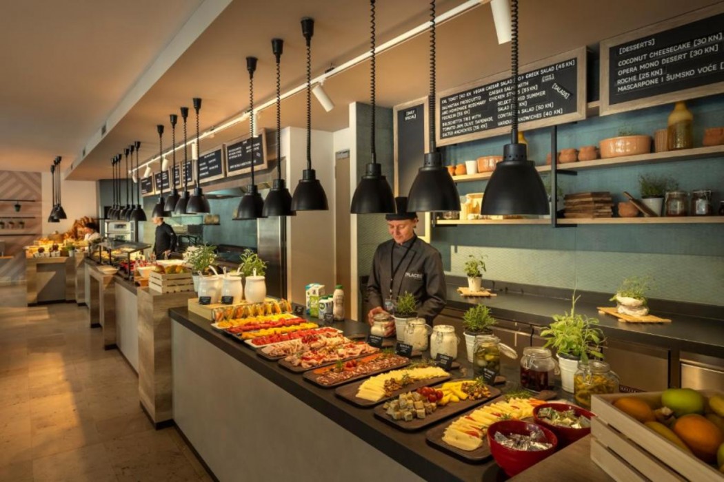 [PLACES] Hvar by Valamar 16/65