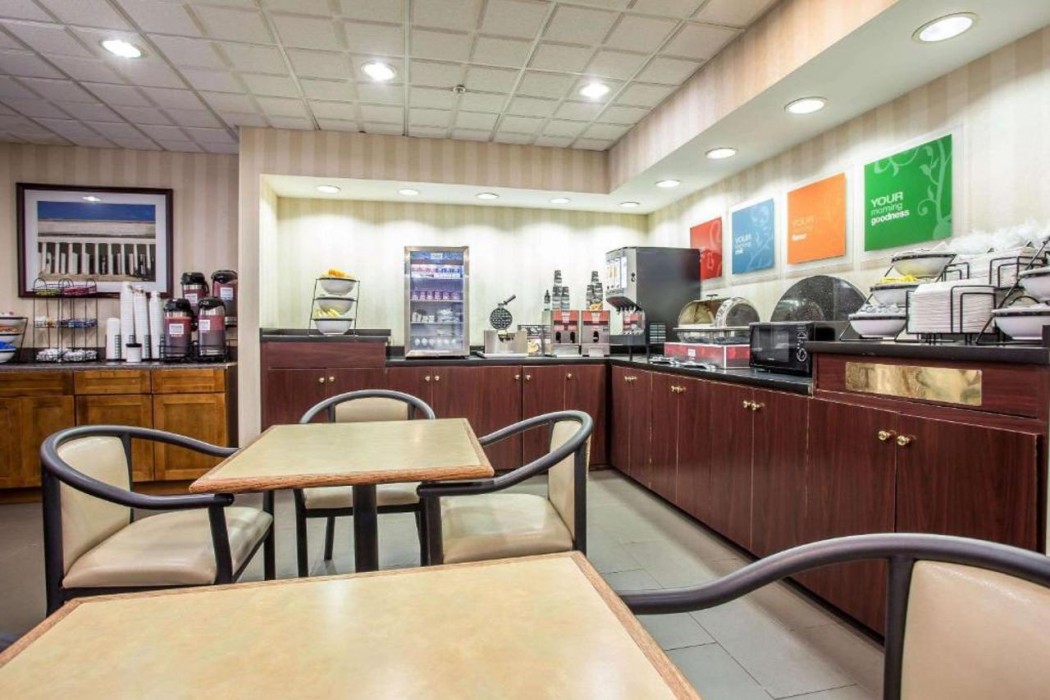 Comfort Inn & Suites Ft.Jackson Maingate 20/33