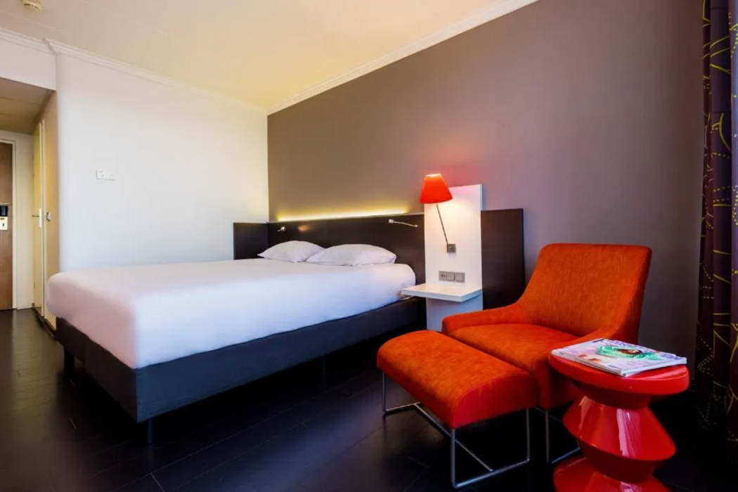Postillion Hotel Utrecht Bunnik 7/24