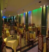 Central Mamaia 25/58