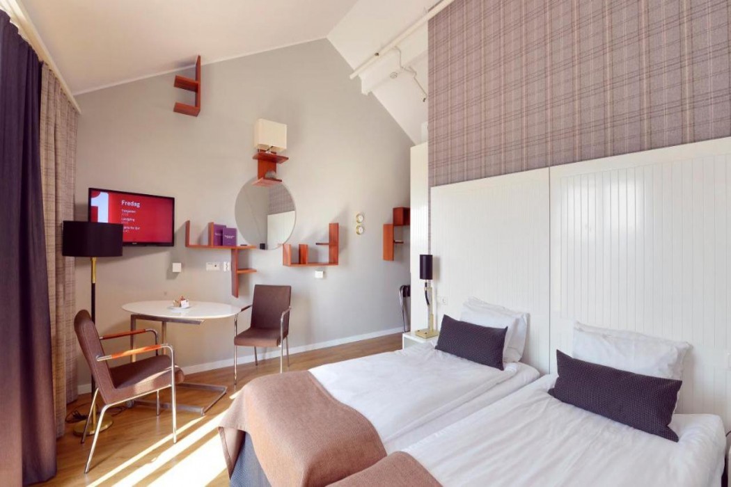 Home Hotel Packhuset 9/27